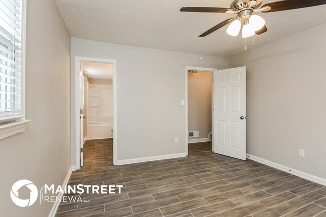 Building Photo - 1752 Silver Leaf Dr