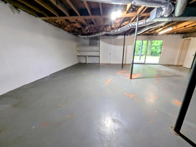 Building Photo - 4254 Asbury Church Rd