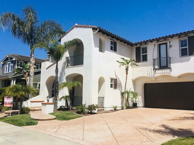 Building Photo - Mediterranean Manor, Village at the Park