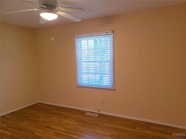 Building Photo - 803 Clayworth Dr