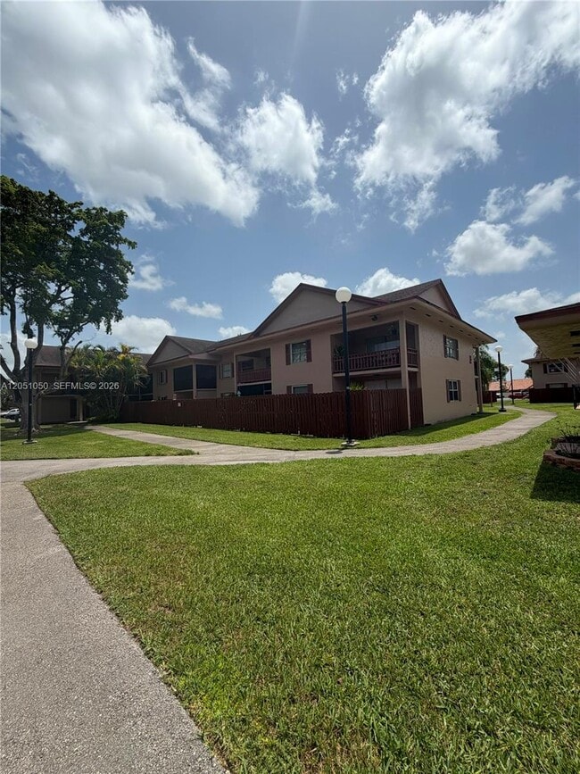 Building Photo - 11213 SW 88th St
