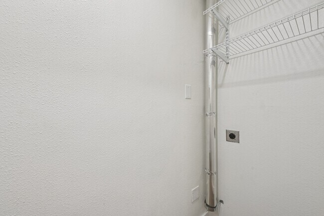 Building Photo - 14 Fiddleleaf Ct