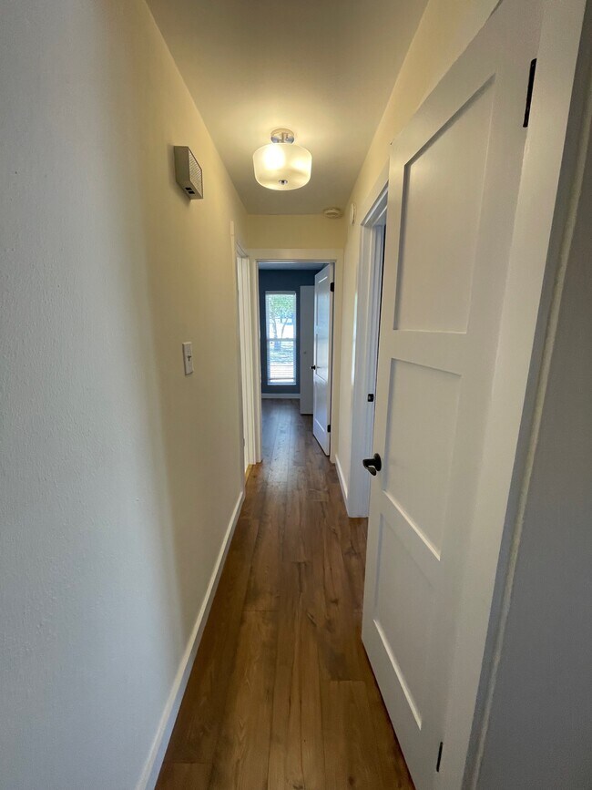 Building Photo - 11505 Murcia Dr