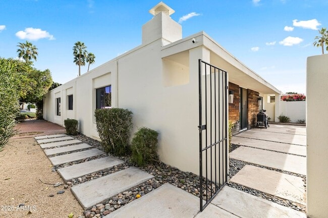 Building Photo - 6834 N 72nd Pl