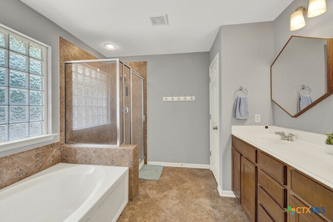 Building Photo - 481 Bayou Bend Dr