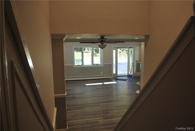 Building Photo - 7 Autumn Trail