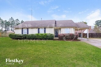 Building Photo - 2079 McGehee Cove