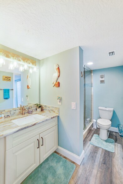 Building Photo - 6009 Sea Ranch Dr