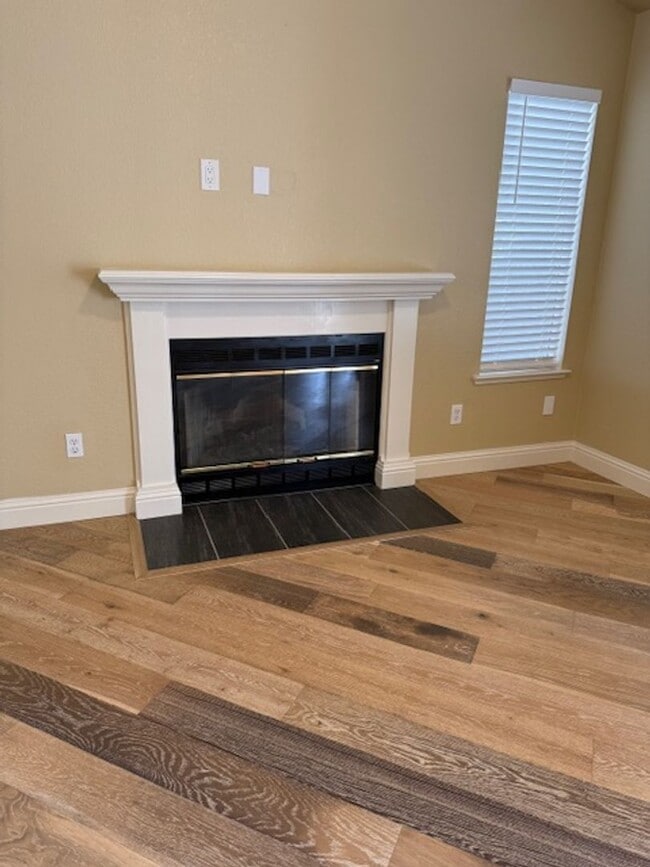 Building Photo - Single Story Home in a Great Location