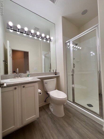 Building Photo - 801 Dana Hills Ct