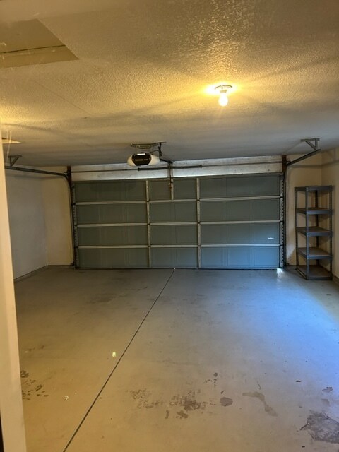 Building Photo - 4450 Sturgeon Rd