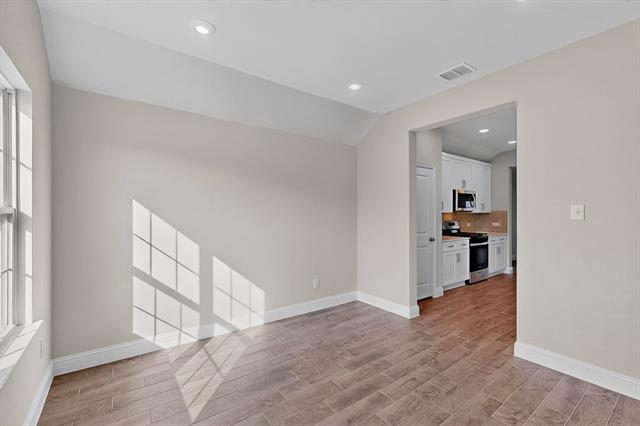 Building Photo - 733 Fencerow Trl