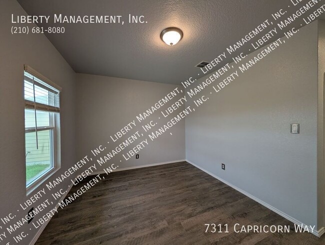 Building Photo - 7311 Capricorn Way