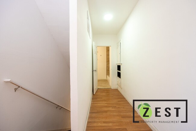 Building Photo - Welcome Home!OPEN HOUSE THURSDAY MAY 1ST 6...