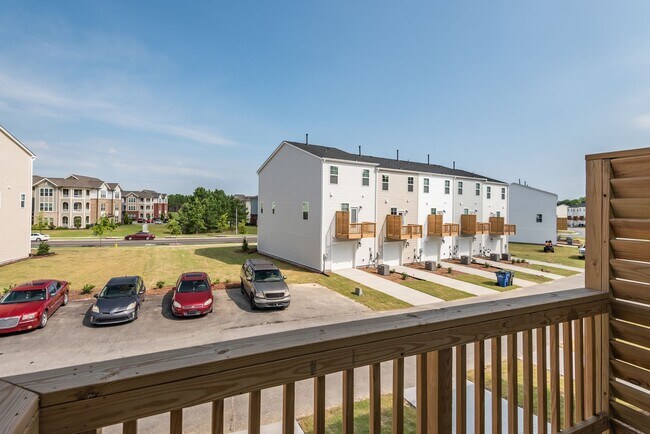 Building Photo - 2638 Chert Ln