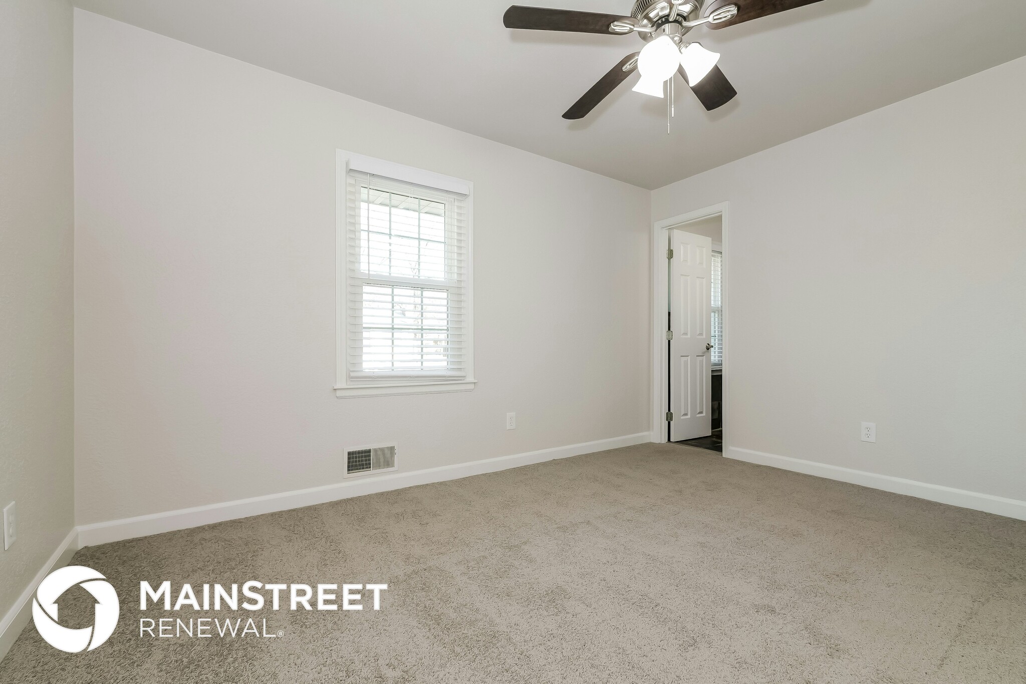 Building Photo - 12005 E 57 Terrace