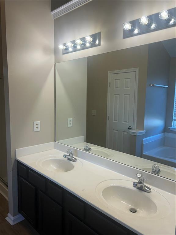 Building Photo - 4197 Grant Forest Cir