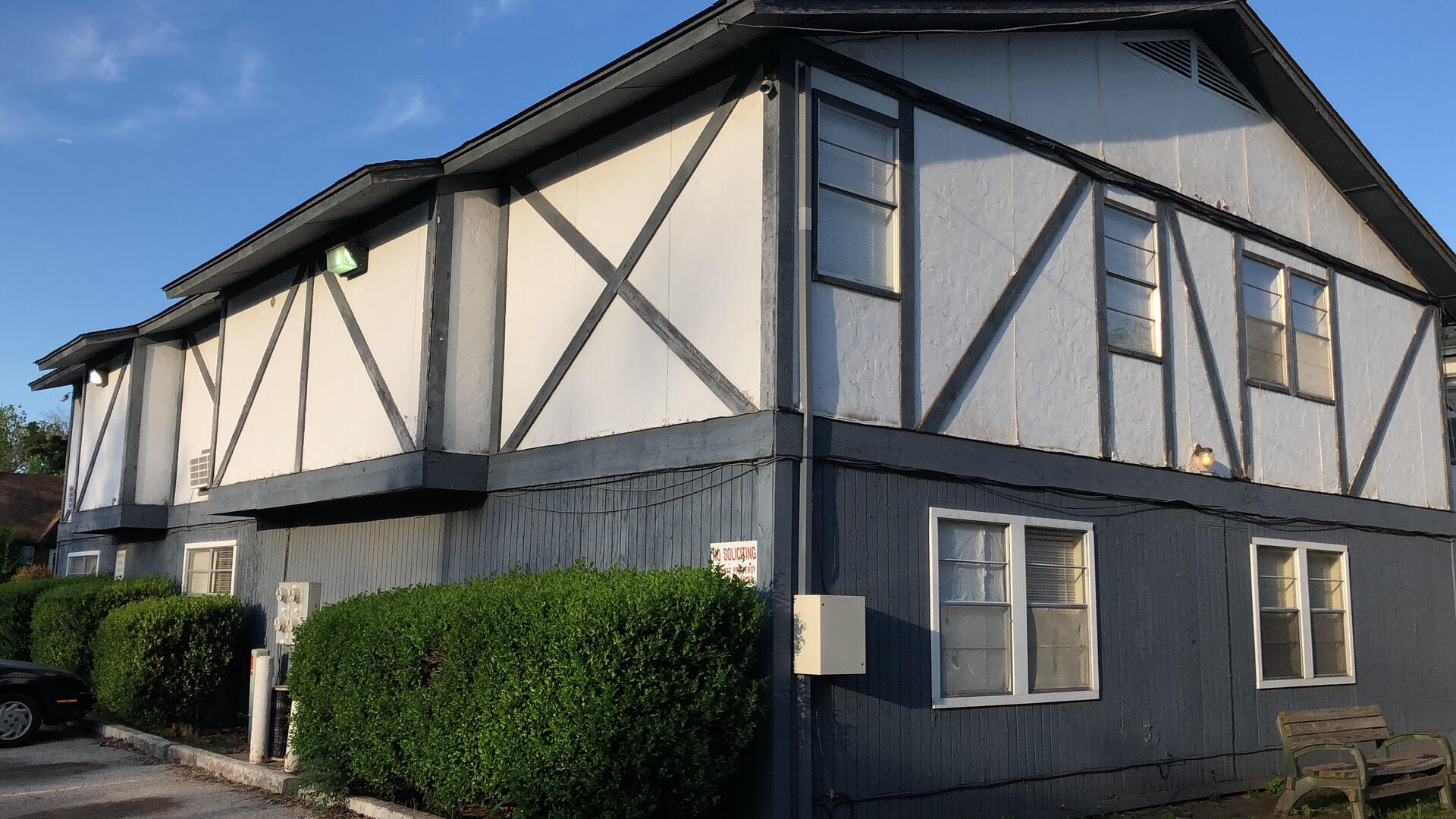 Building Photo - 1701 NW 29th St