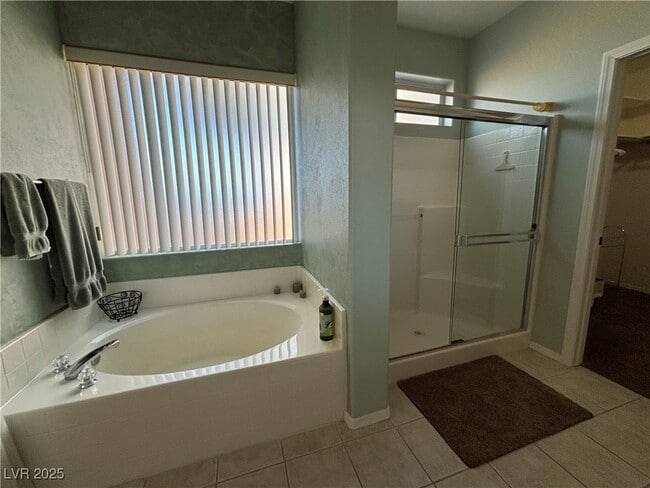 Building Photo - 1164 Golf Club Dr