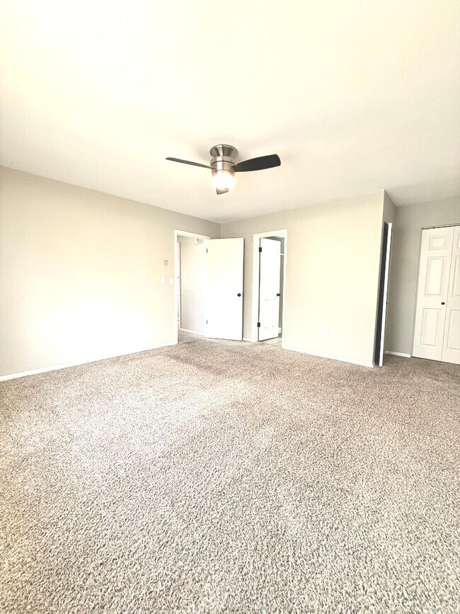 Building Photo - 1872 S Cathay Ct