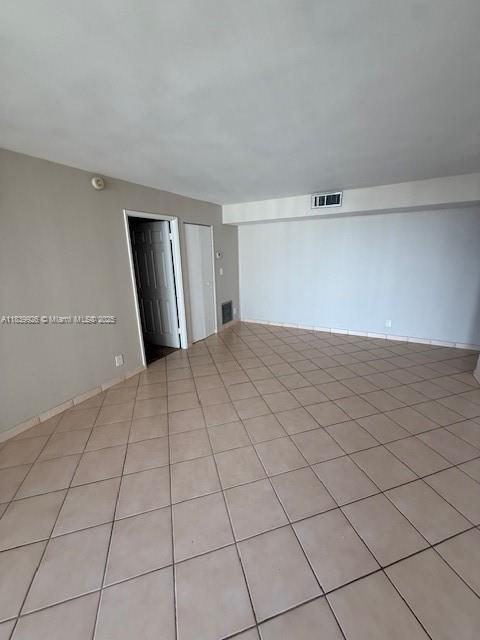 Building Photo - 18181 NE 31st Ct