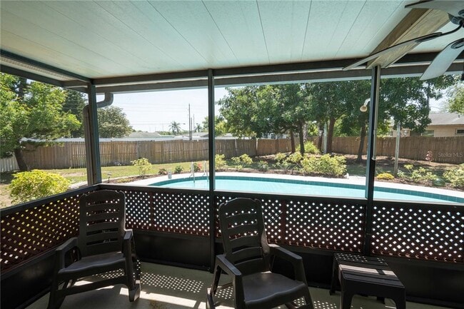 Building Photo - 11438 126th Terrace