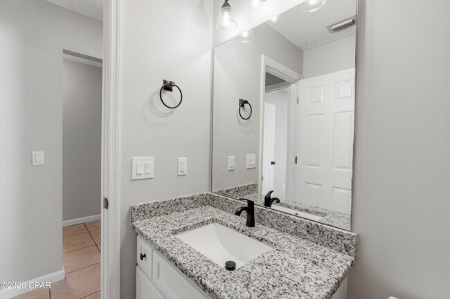 Building Photo - 8416 N Lagoon Dr
