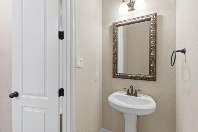 Building Photo - 103 Co Rd 180