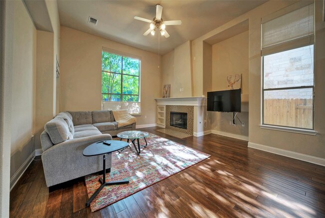 Building Photo - 4005 Camacho St