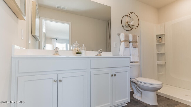 Building Photo - 92 Arlotta St