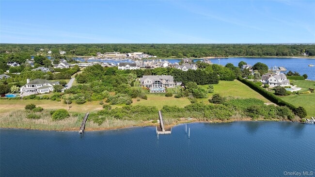 Building Photo - 61A S Bay Ave