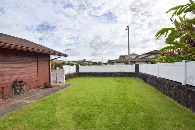 Building Photo - 3BR / 2Bath / 4Pkg - Home in Mililani!