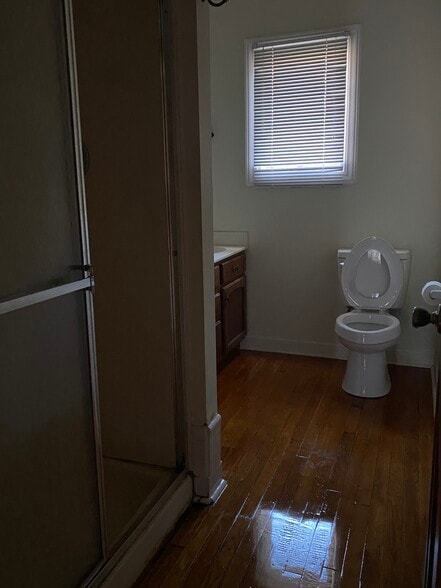 Second bath - 1229 Clemson Rd