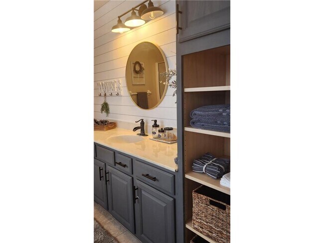 Building Photo - 20952 Hydra Ct