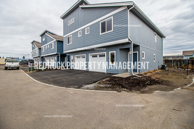 Building Photo - 325 S Woodlawn Rd