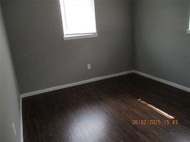 Building Photo - 605 Avondale Dr