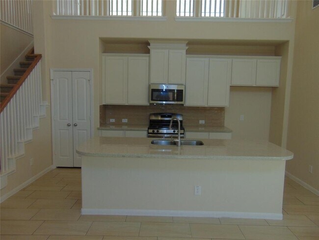 Building Photo - 24782 Levante Dr
