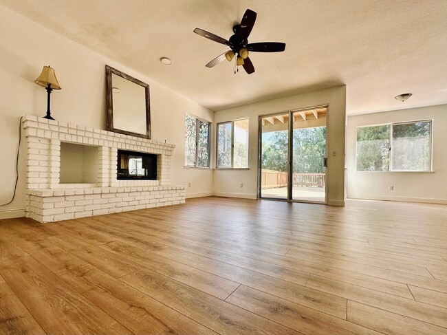 Building Photo - 2250 Prestwick Dr