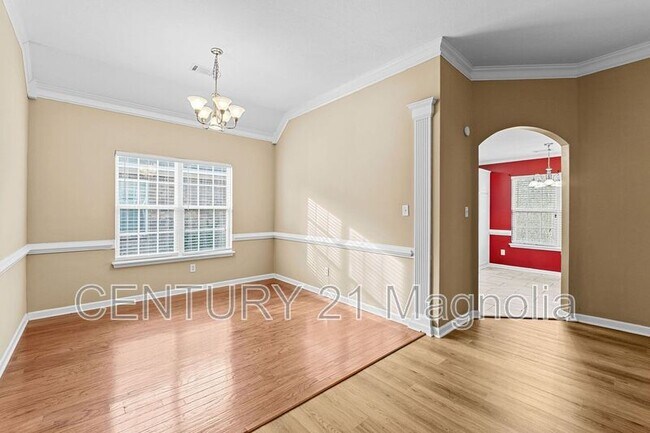 Building Photo - 934 Sedgefield Cir