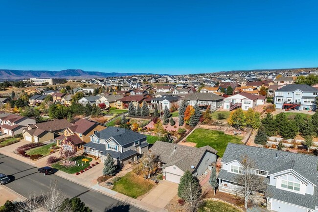 Building Photo - D20 5bdrm Home on Quiet Street in North Colorado Springs Area