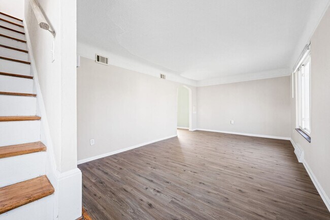 Building Photo - 21000 Priday Ave