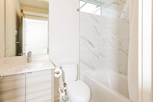 Building Photo - 5962 36th Ave S