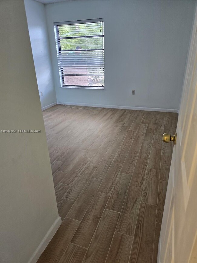 Building Photo - 5800 SW 127th Ave