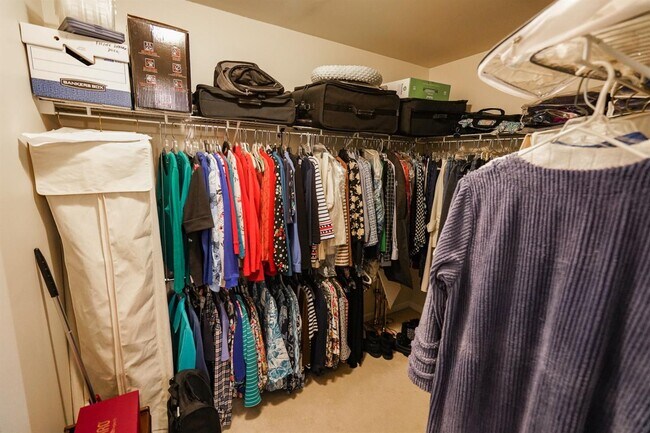 Building Photo - 276 Stone Glen Ct