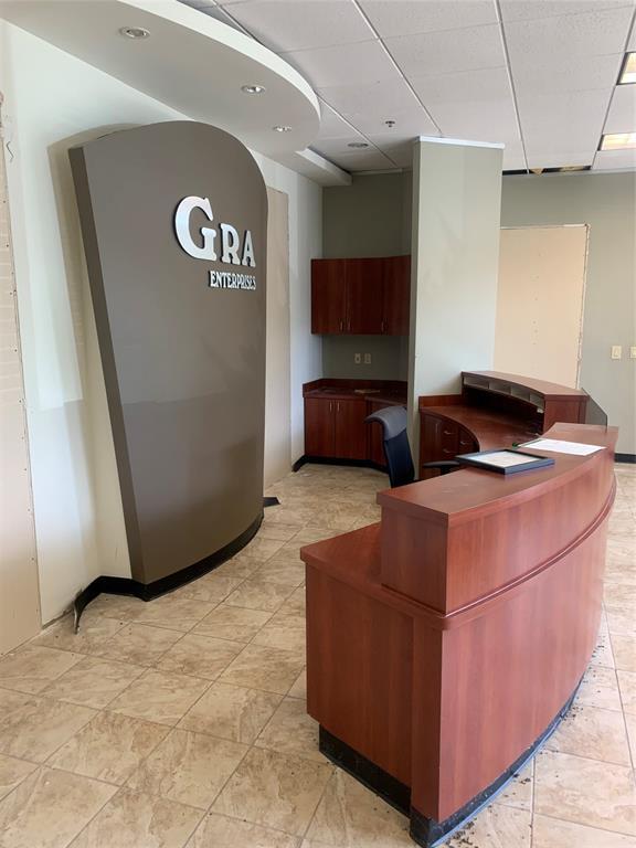 Building Photo - 1415 Highway 6