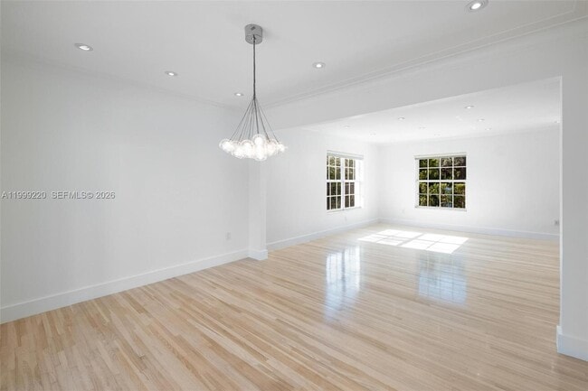 Building Photo - 11401 SW 72nd Pl