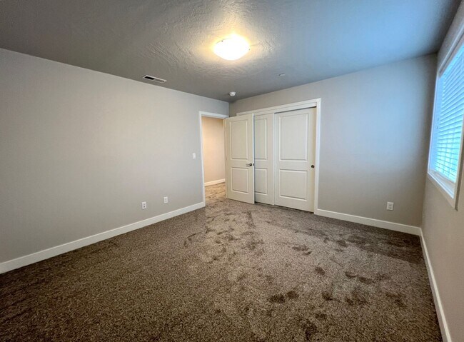 Building Photo - 2535 Brodie Ln