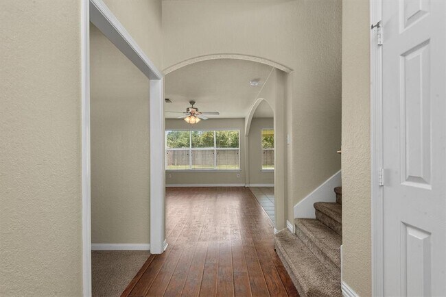 Building Photo - 17919 Rose Hill Park Ln