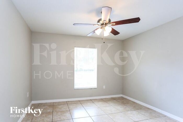 Building Photo - 2610 Whitewood Rd