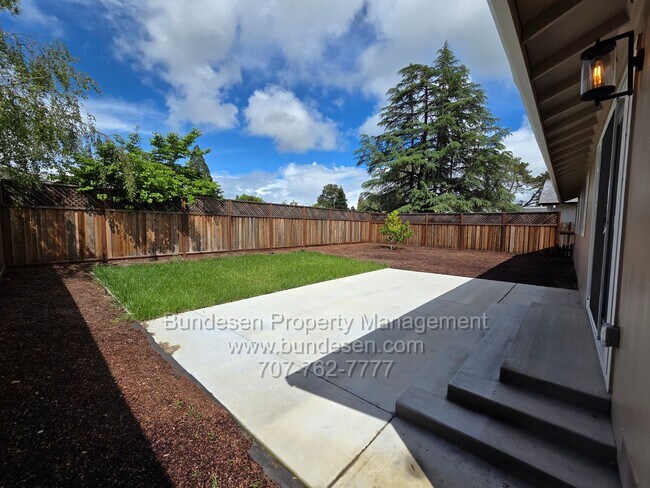 Building Photo - 8023 Washington Ave